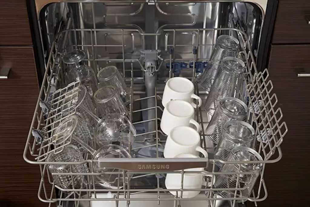 Не включается посудомоечная машина  Власиха